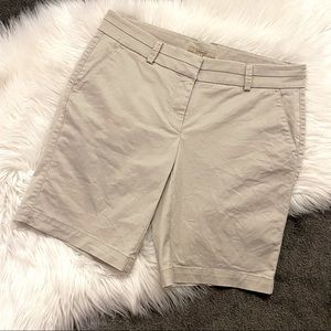 Beige Bermuda shorts